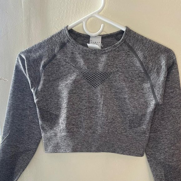 AYBL MOTION SEAMLESS LONG SLEEVE CROP TOP GREY MARL SIZE M - Picture 4 of 9